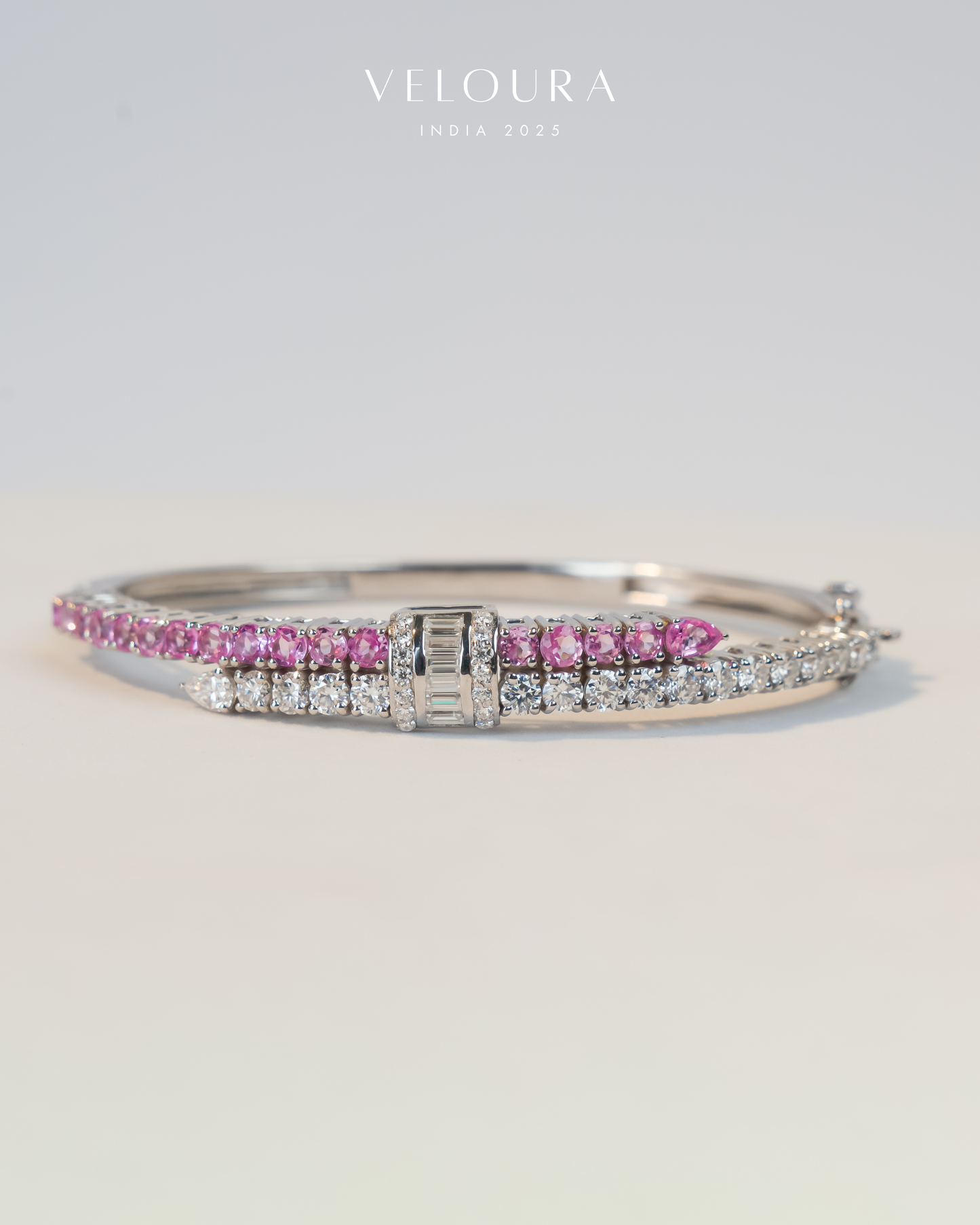 CROSS OVER BANGLE